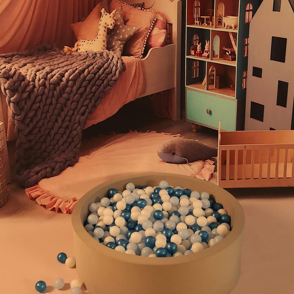 100 Balls Plastic Ball Pit Balls M888434