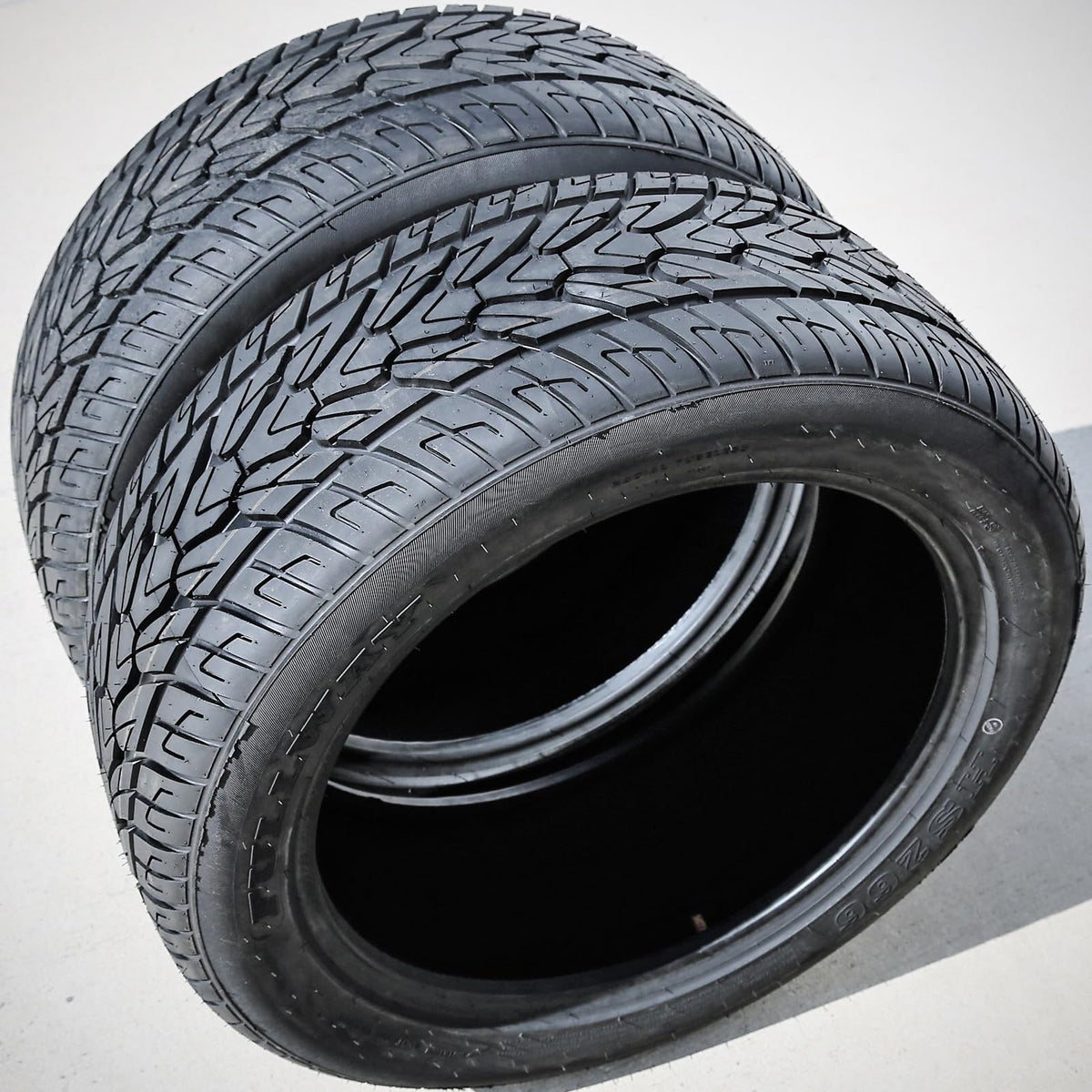 2 All Season 20 inch Tires H249105