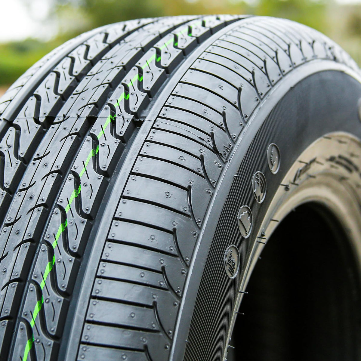 4 x 205/65R15 94V All Season Touring Tires N43135