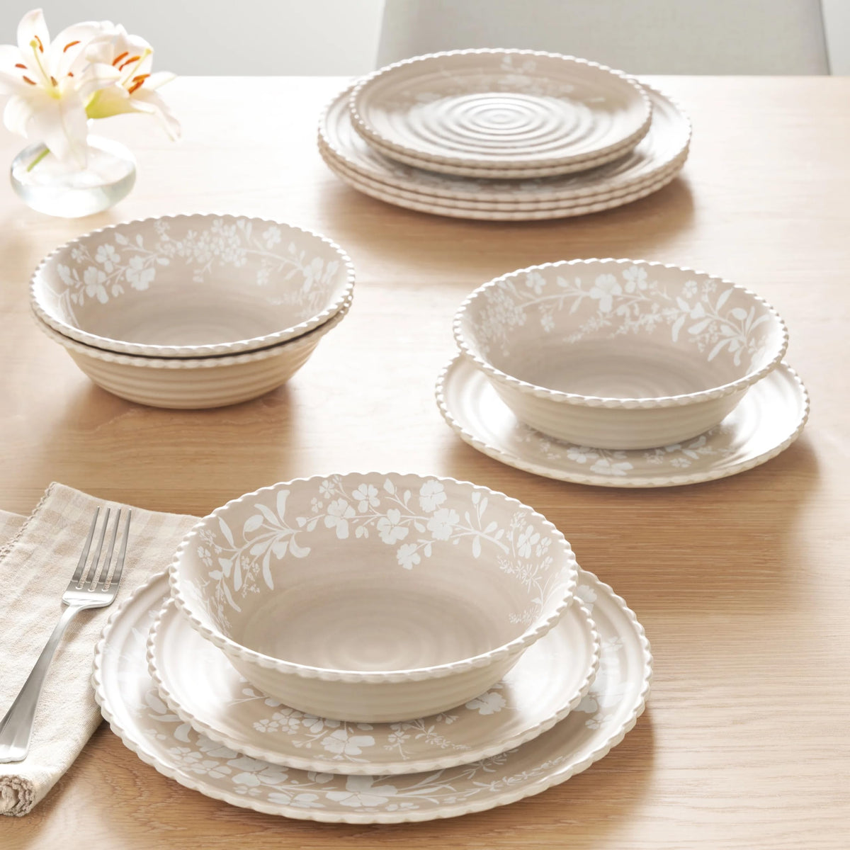 12-Piece Bamboo Melamine Dinnerware Set X3164