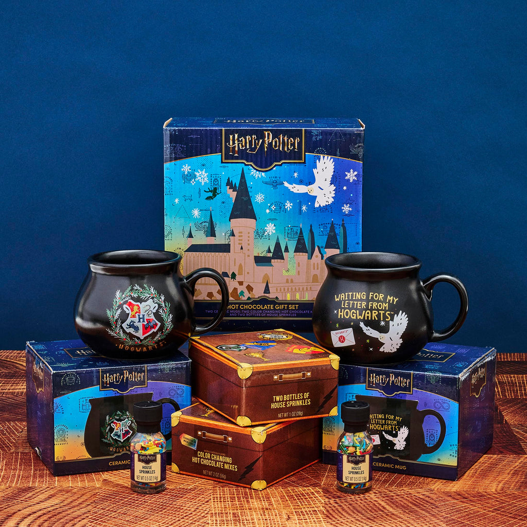 Color-Changing Hot Chocolate Mug Gift Set B508724